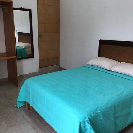 Airport Sleepy Inn Cancún Kültér fotó