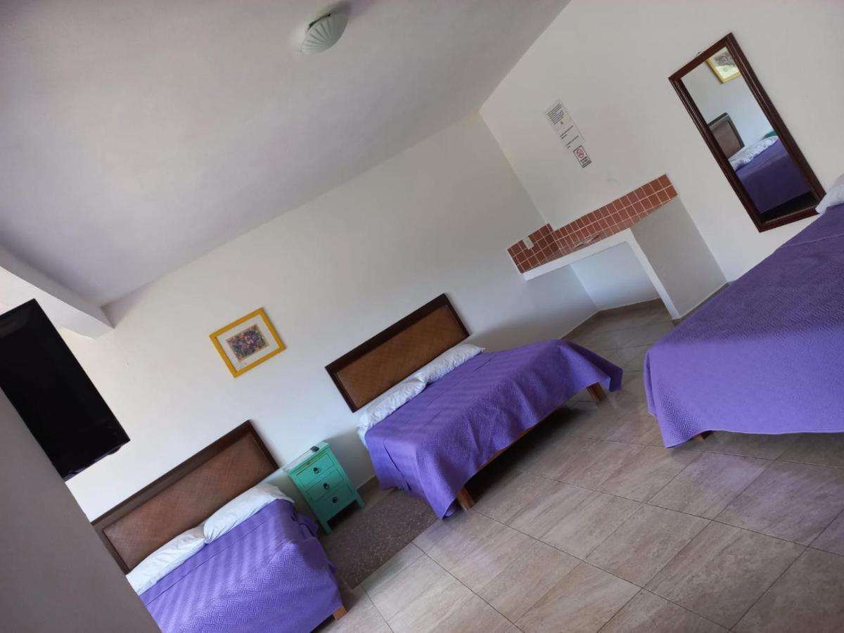 Airport Sleepy Inn Cancún Kültér fotó